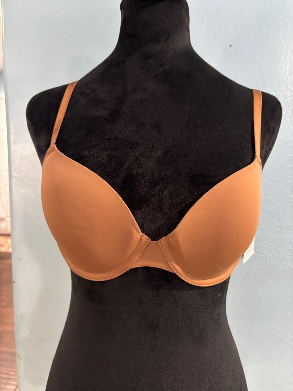 Auden Smooth Lightly Padded Bra in Tan
